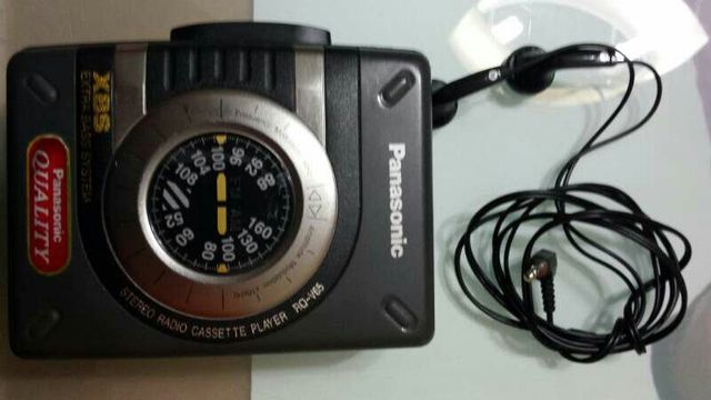 WalkMan Panasonic RQ-V65