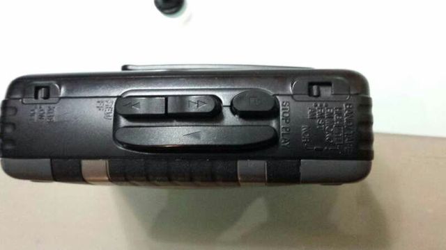 WalkMan Panasonic RQ-V65