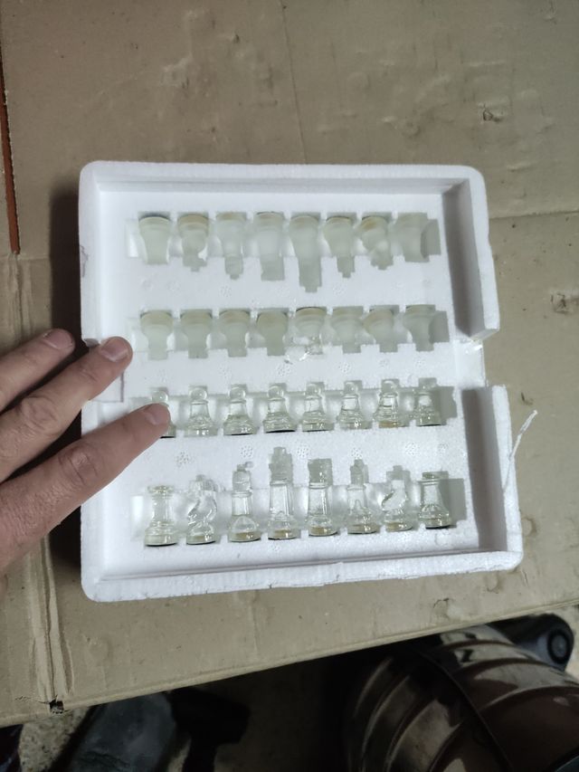 # Ajedrez de cristal