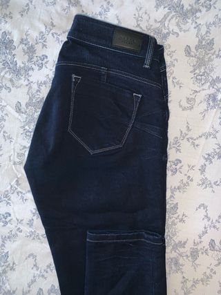 OFERTON!!! Vaquero SALSA shape up NUEVO. Original de segunda mano por 30  EUR en Algeciras en WALLAPOP