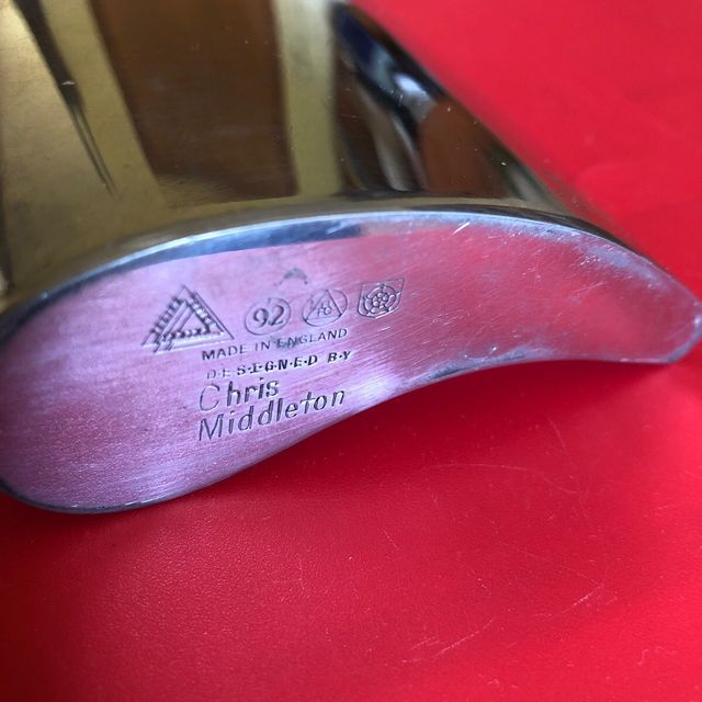 PETACA diseño vintage 1980 ALPACA plateada