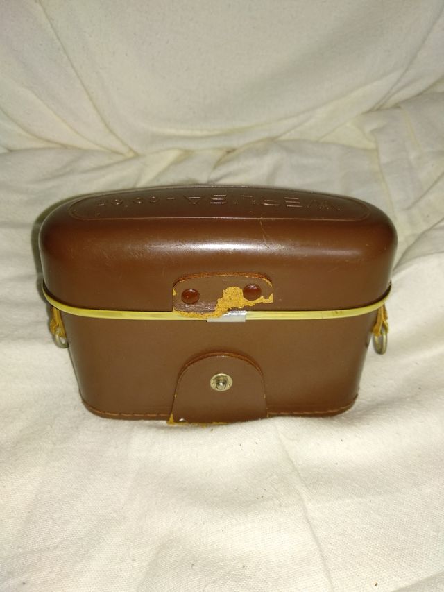 Antigua cámara de fotos Werlisa color con flash