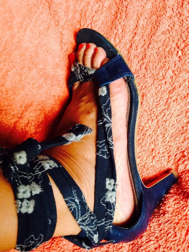 Sandalias Piel y Tela. Talla 38