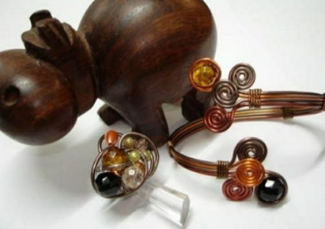 Conjunto de Brazalete y Anillo