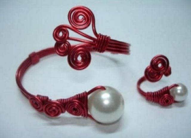 Conjunto de Brazalete y Anillo