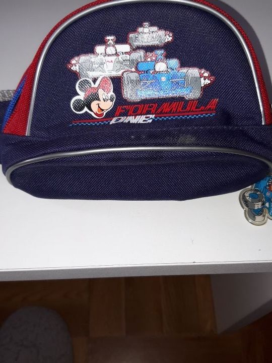 Mochila, riñonera y troley a juego