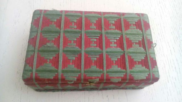 JOYERO VINTAGE HILO CON ESPEJO
Vintage