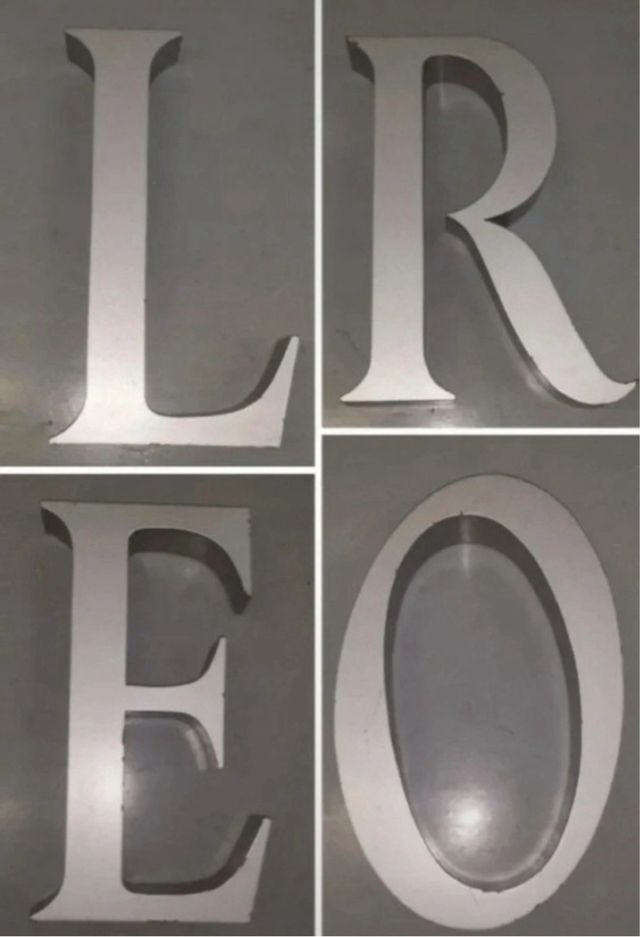 Cartello economico con lettere