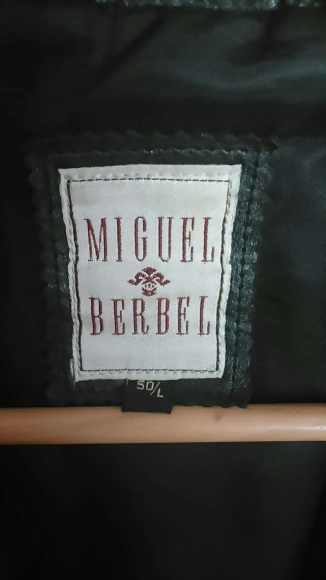 Chaqueton tres cuartos de piel