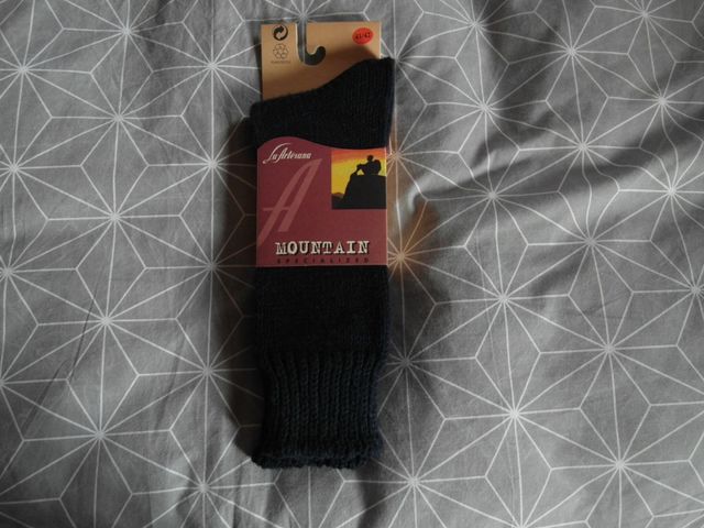 Calcetines especiales montaña, de lana. Talla 42