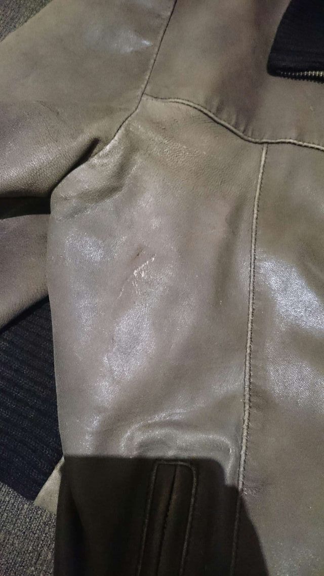 Chaqueta de cuero marrón