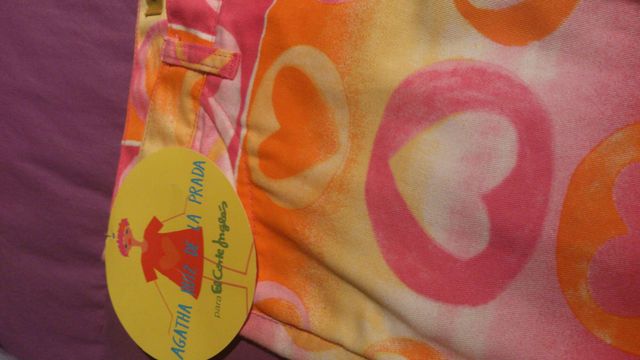 Estrenar, pantalón Agatha Ruiz de la PRADA.