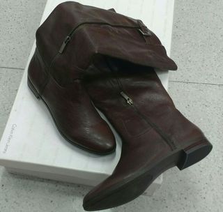 Calvin Klein Botas Altas De Piel Negras ¡REBAJAS! de segunda mano por 60  EUR en L\\'Hospitalet de Llobregat en WALLAPOP