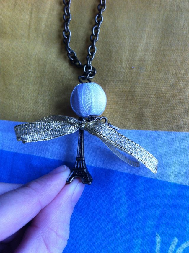 Colgante Torre Eiffel Bronce Viejo