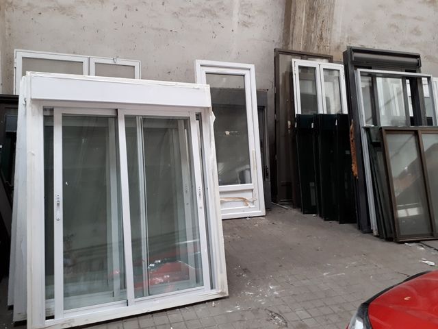 Puertas de aluminio baratas de segunda mano