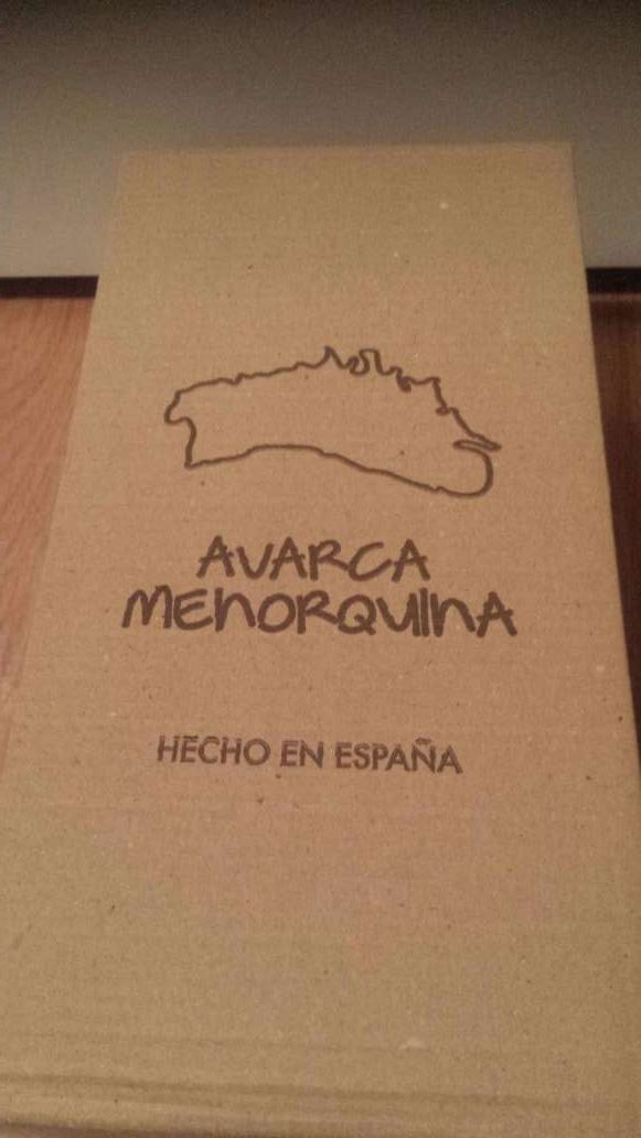 Avarca menorquina nuevas, Rojo oscuro N ° 29