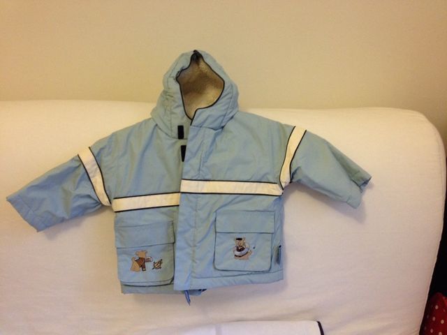 Parka Polar BB T. 6 Meses