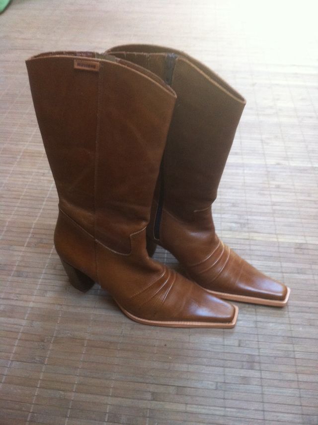 Botas Mustang de piel 40