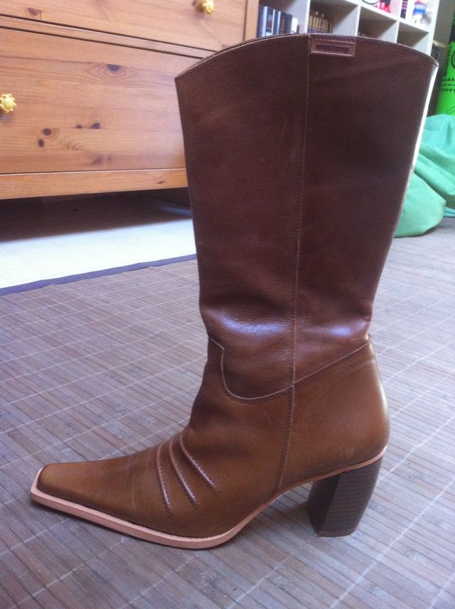 Botas Mustang de piel 40