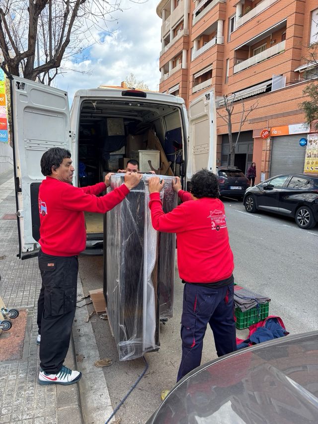 Transportes y manipulación de Pianos verticales