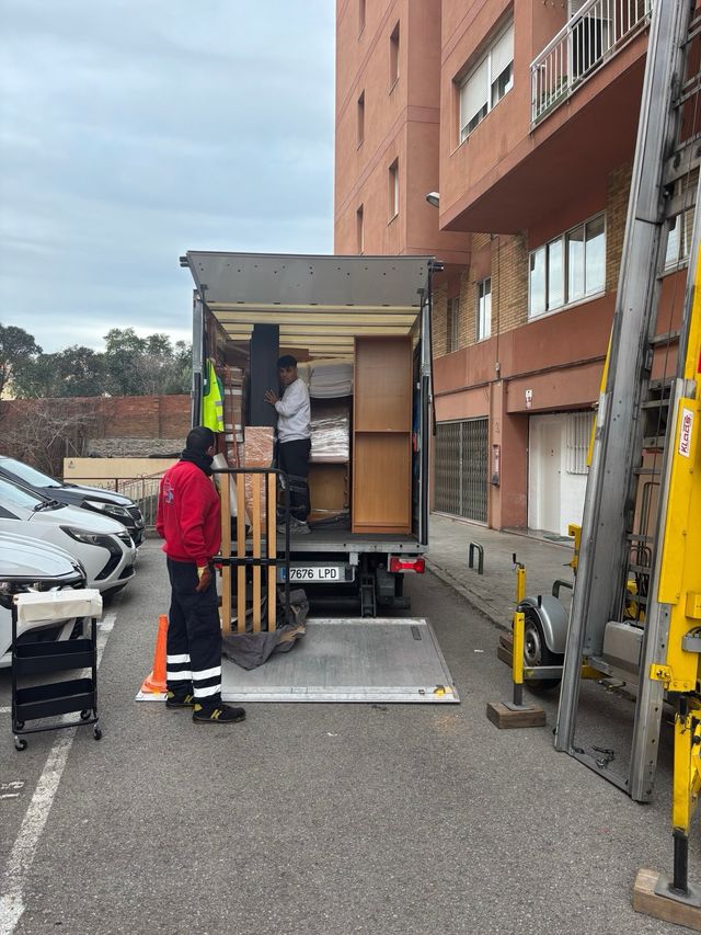 Transportes y manipulación de Pianos verticales