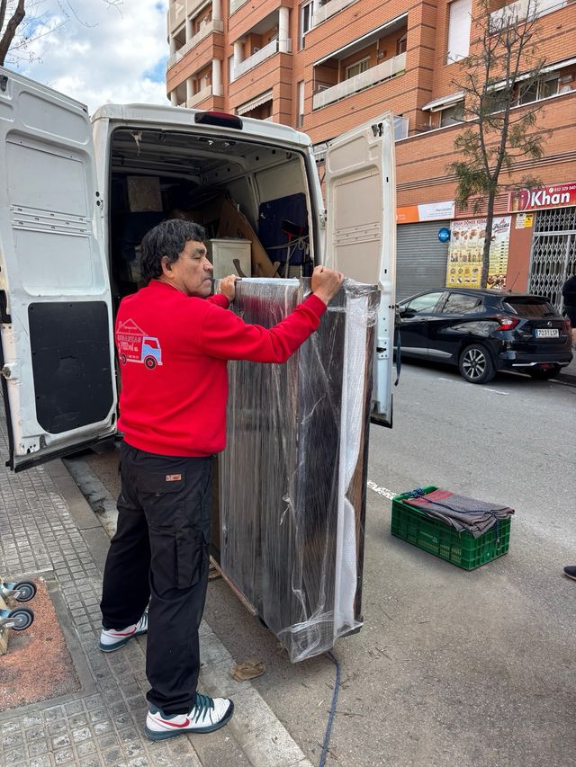 Transportes y manipulación de Pianos verticales