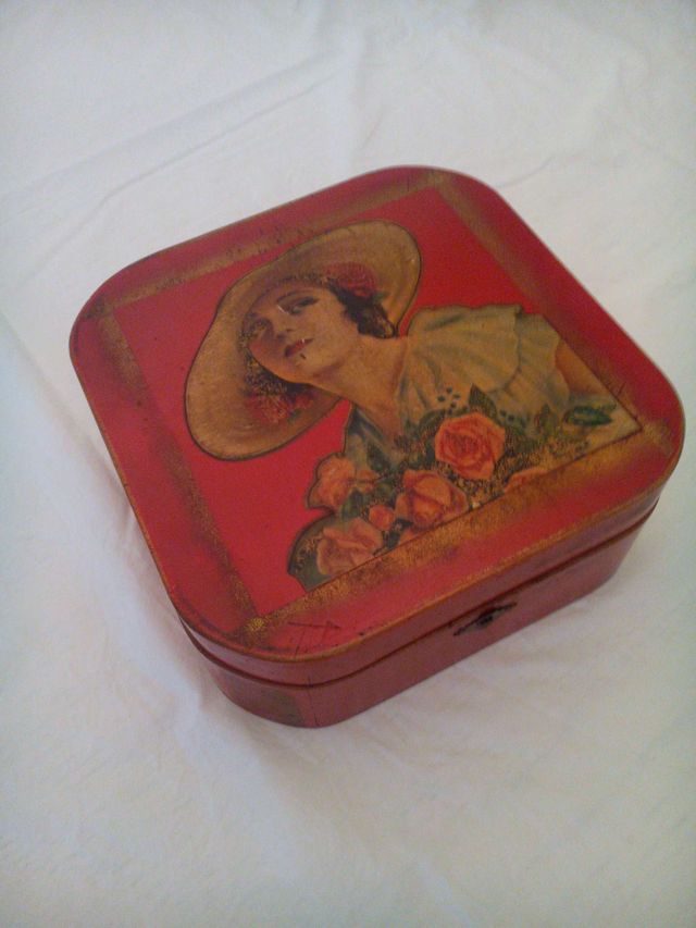 Caja vintage pimentón la estrella de 1950