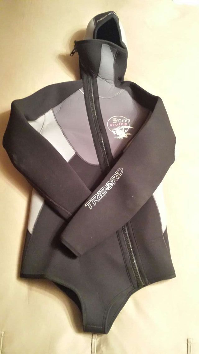 Traje neopreno Triboard