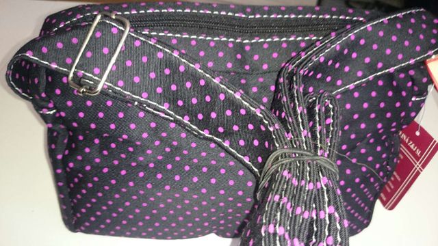 Bolso nuevo  con etiqueta tipo kipling