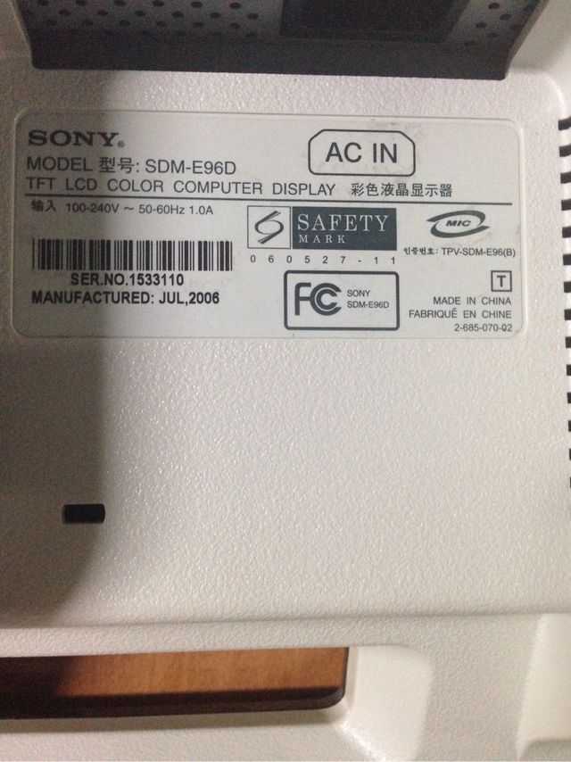 MONITOR SONY 17" SDM E 96E