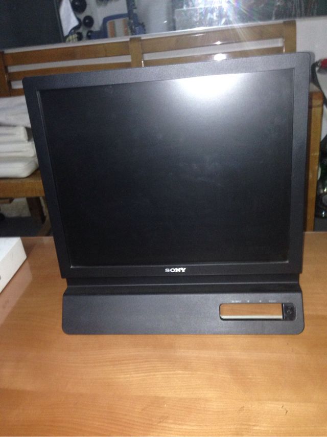 MONITOR SONY 17" SDM E 96E