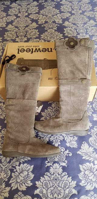 Botas-botines de piel NEWFEEL nuevos de segunda mano por 20 EUR en  Torre-Pacheco en WALLAPOP