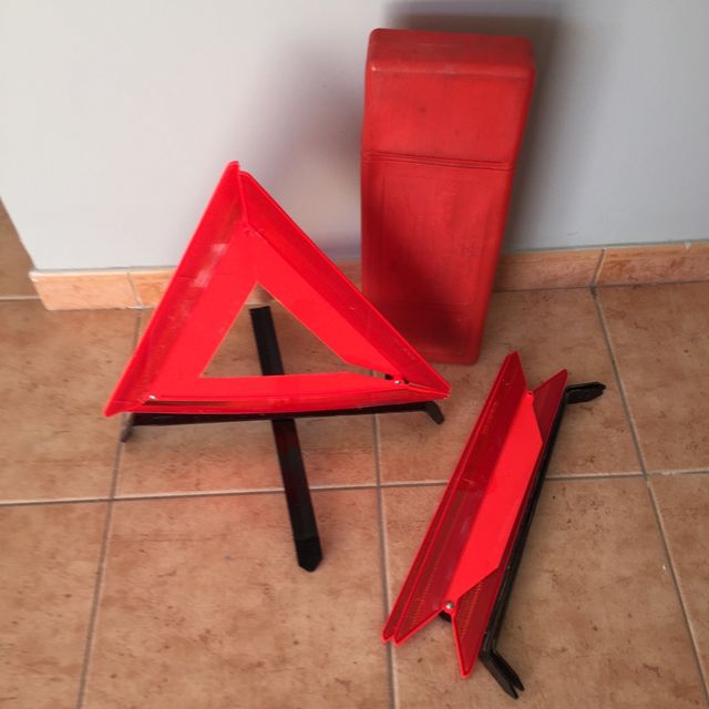 Triángulos De Emergencia