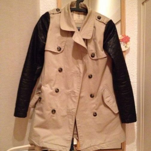 Gabardina Talla M Pull&bear