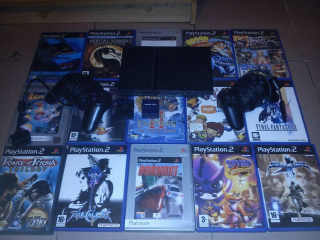 Pack Play station 2+dos mandos mas dos memori card+cables+ juegos