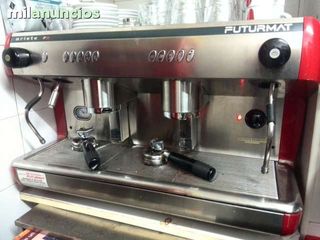 Cafetera dos brazos templo casi nueva de segunda mano por 500 EUR en  Cehegín en WALLAPOP