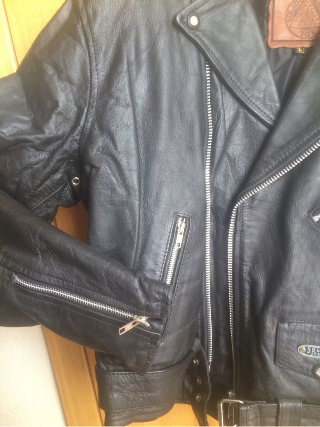 CAZADORA CUERO CREMALLERAS