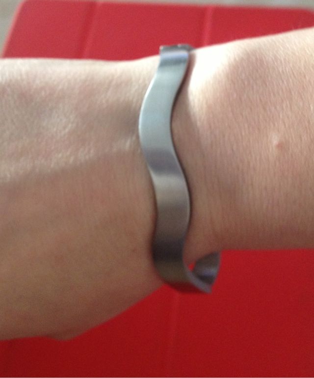 Bracciale rigido in acciaio chirurgico opaco