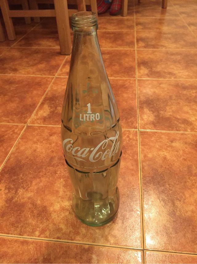 Botella De Coca Cola De 1 Litro