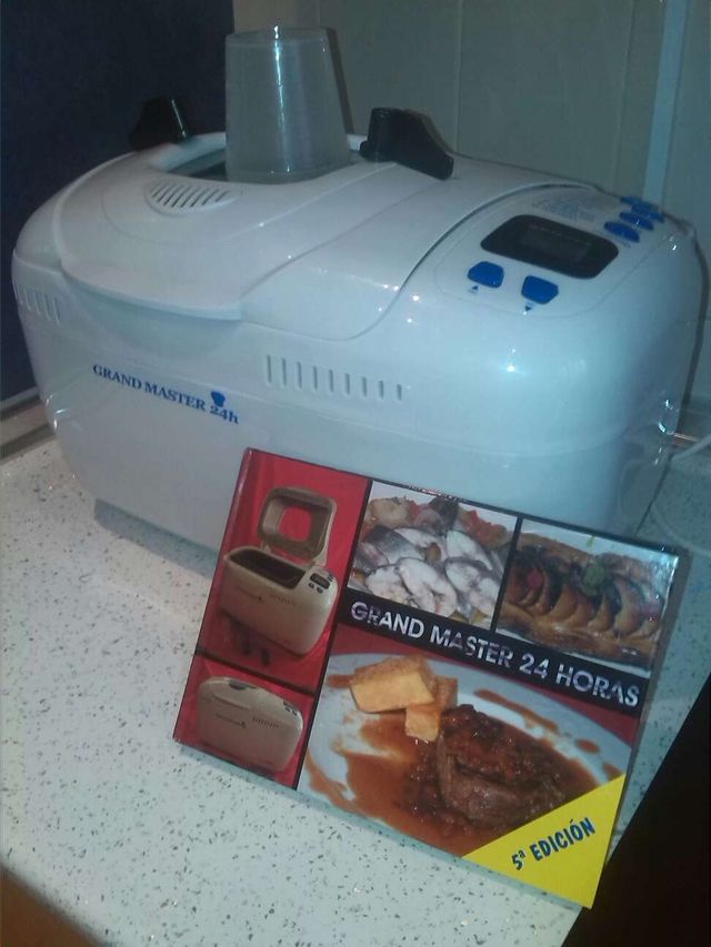 GRAND MASTER 24 horas .