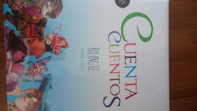 Cuenta cuentos bilingüe