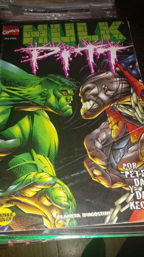 Cómic hulk vs pitt....