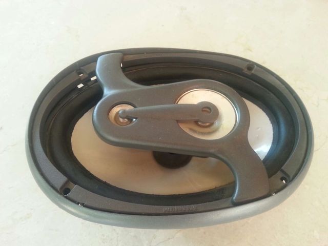 Vendo cuatro altavoces para coche