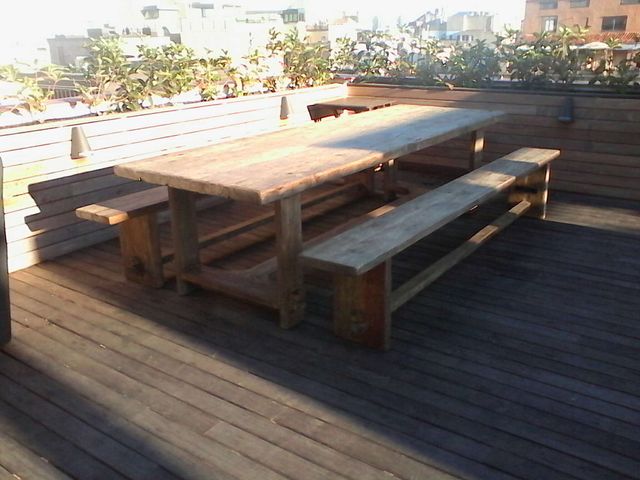 Mesa con banco de segunda mano en Reus en WALLAPOP