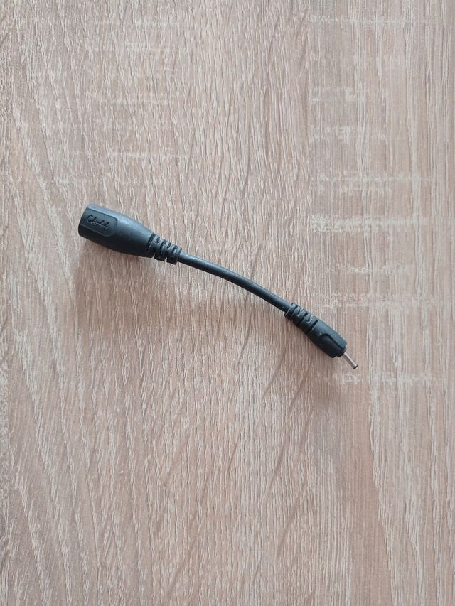 Cargador Nokia punta fina