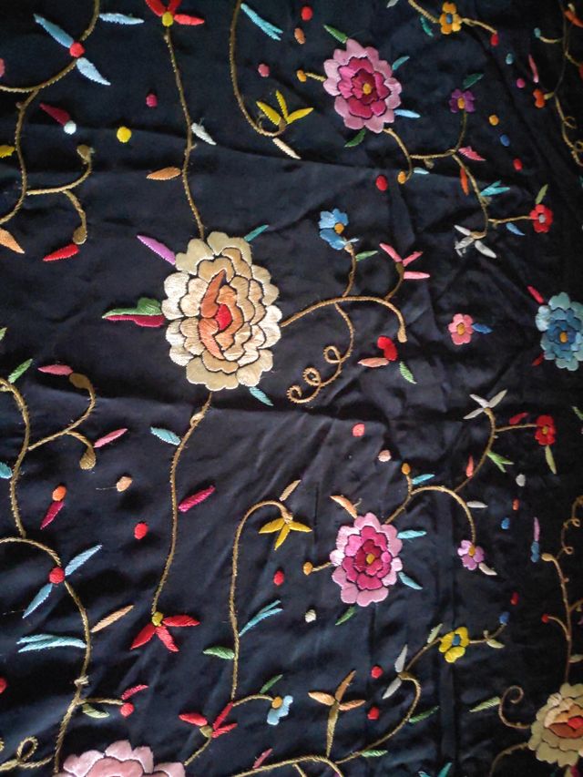 Precioso manton de manila antiguo