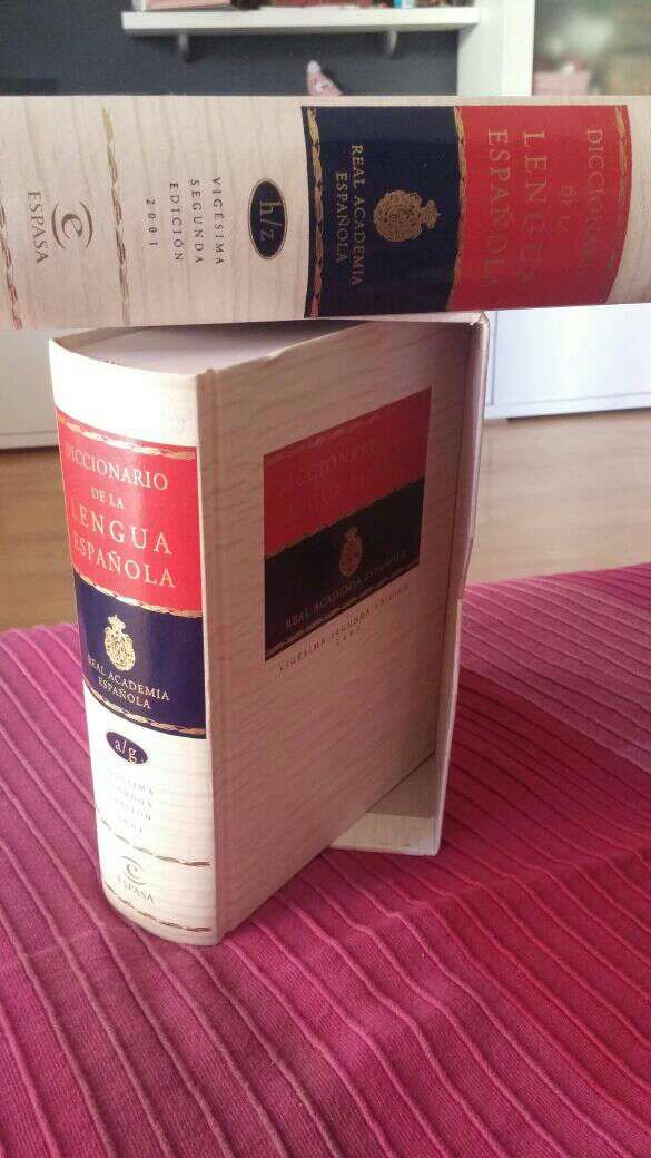 URGE NUEVO  Diccionario real academia española