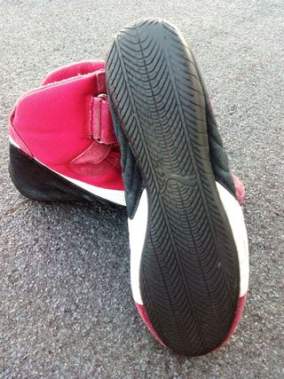 Zapatillas Puma Sparco de segunda mano por 99 EUR en Donostia-San Sebastián  en WALLAPOP