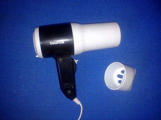 Antiguo secador TAURUS de segunda mano por 10 EUR en Úbeda en WALLAPOP