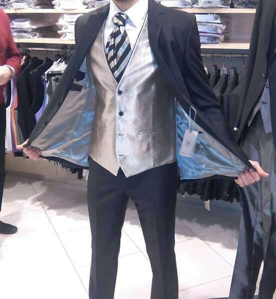 Chaleco , corbaton y camisa de novio